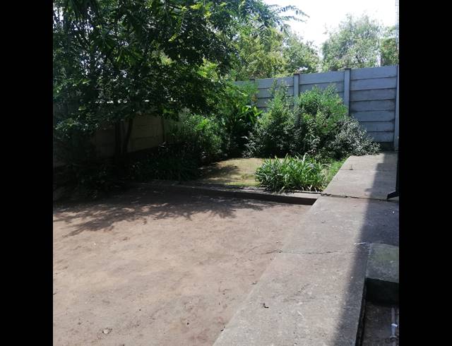 1 BEDROOM FLAT FOR SALE IN VEREENIGING CENTRAL